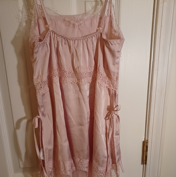 MT Other - Delicate pink silky chemise with G-string